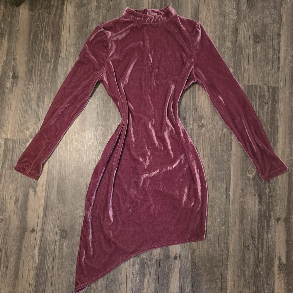 Chic Asymmetrical Velvet Dress in Deep Pink